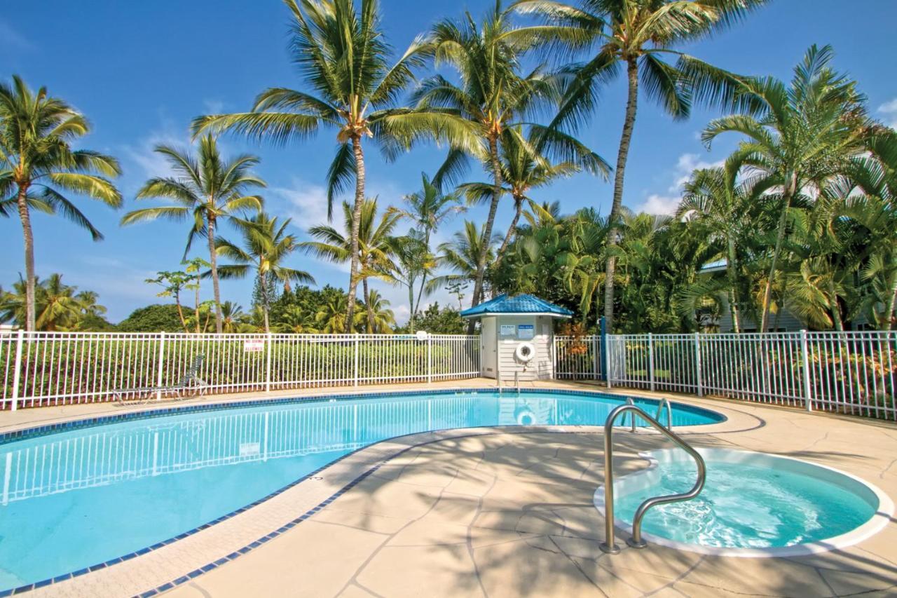 Wyndham Mauna Loa Village Kailua-Kona Exterior photo